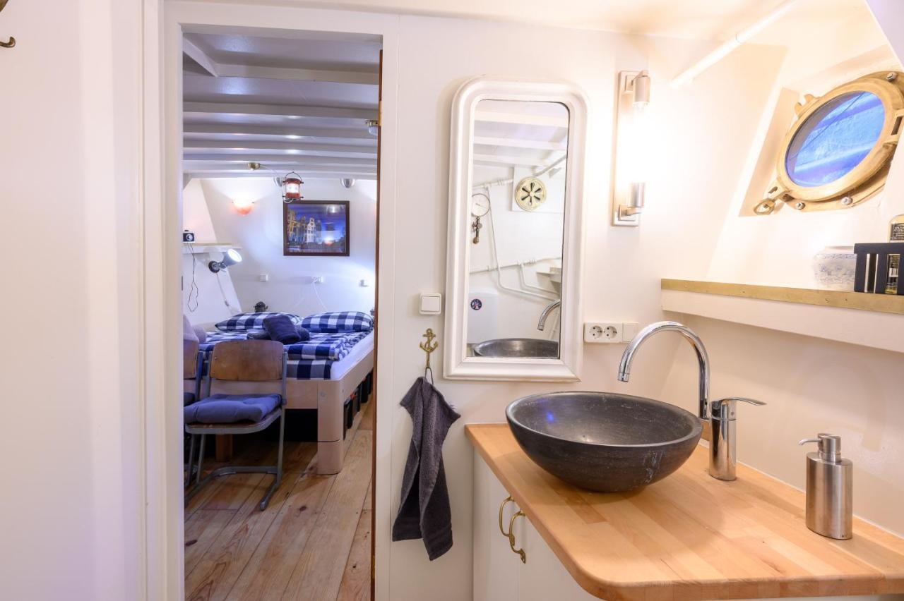 Boatapartment Animathor On Top Location Rotterdam Exteriér fotografie